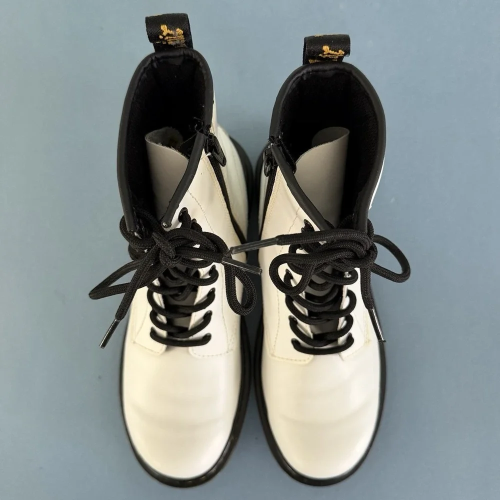 Dr. Martens 1460 Boots White Leather 8 Eye‎ Lace Up Combat Shoes